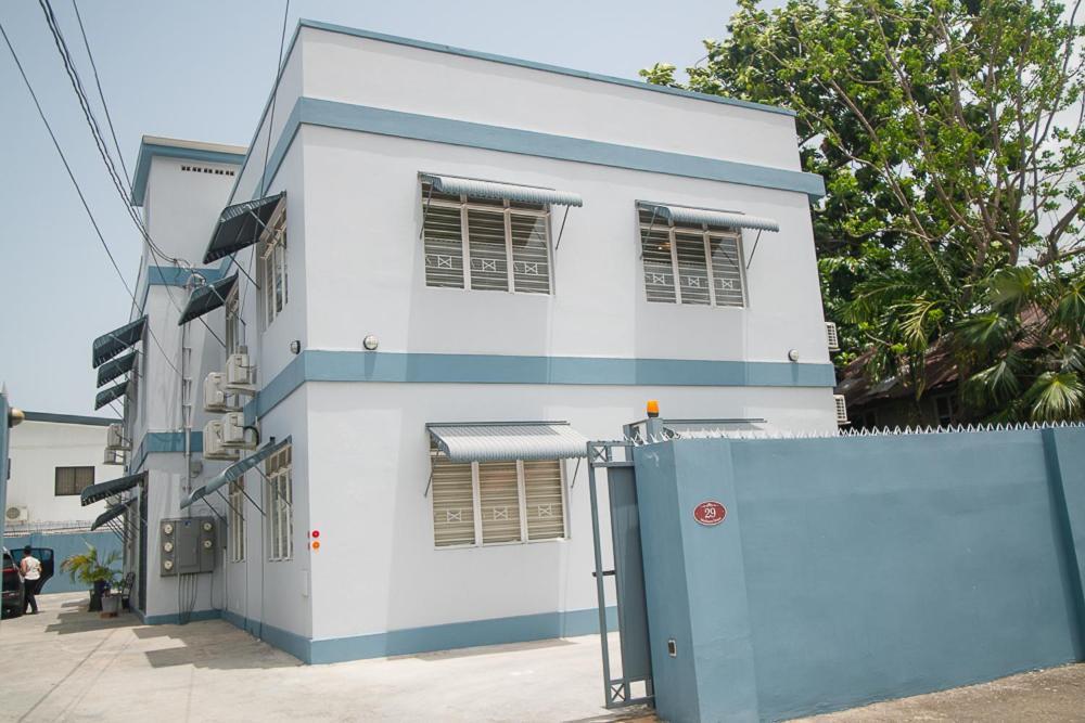Raynebow Chateau - Chic City Getaway Port of Spain Dış mekan fotoğraf